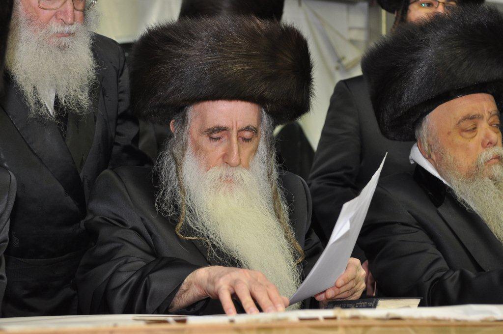 גלריית ענק: שמחת בית בעלזא-מכנובקא