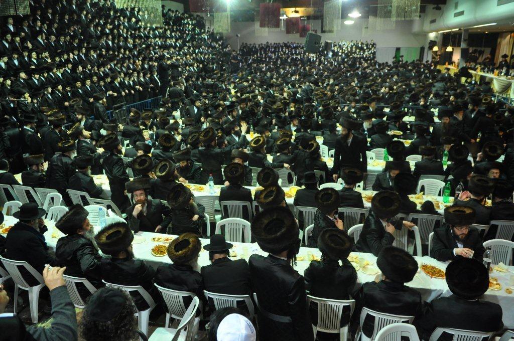 גלריית ענק: שמחת בית בעלזא-מכנובקא