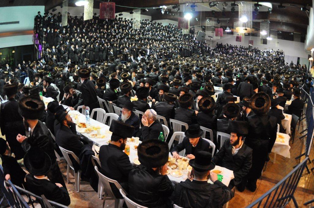 גלריית ענק: שמחת בית בעלזא-מכנובקא