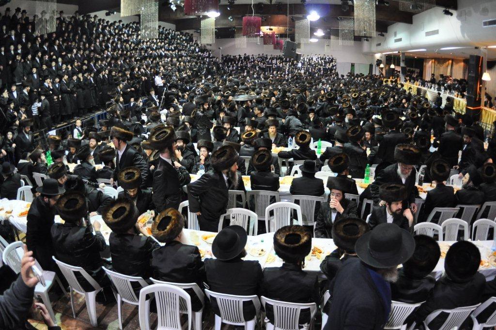 גלריית ענק: שמחת בית בעלזא-מכנובקא