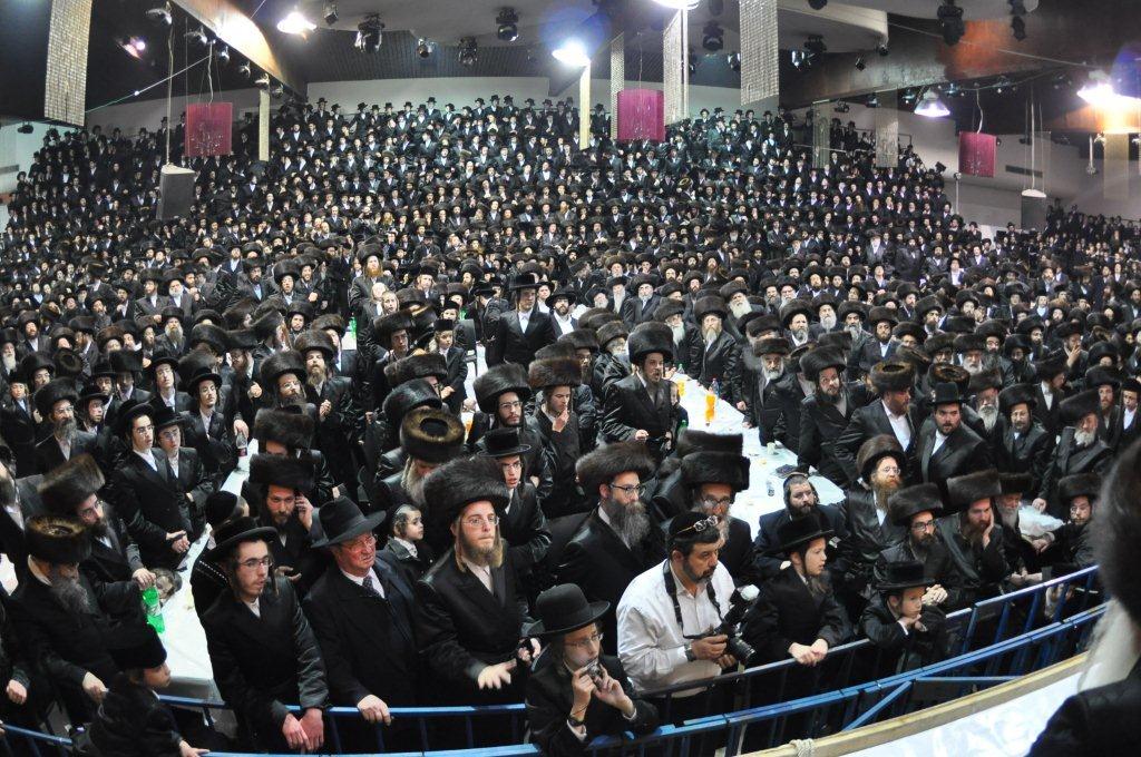 גלריית ענק: שמחת בית בעלזא-מכנובקא