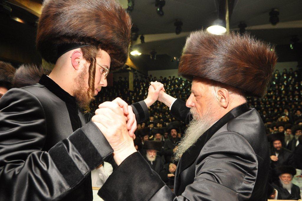 גלריית ענק: שמחת בית בעלזא-מכנובקא