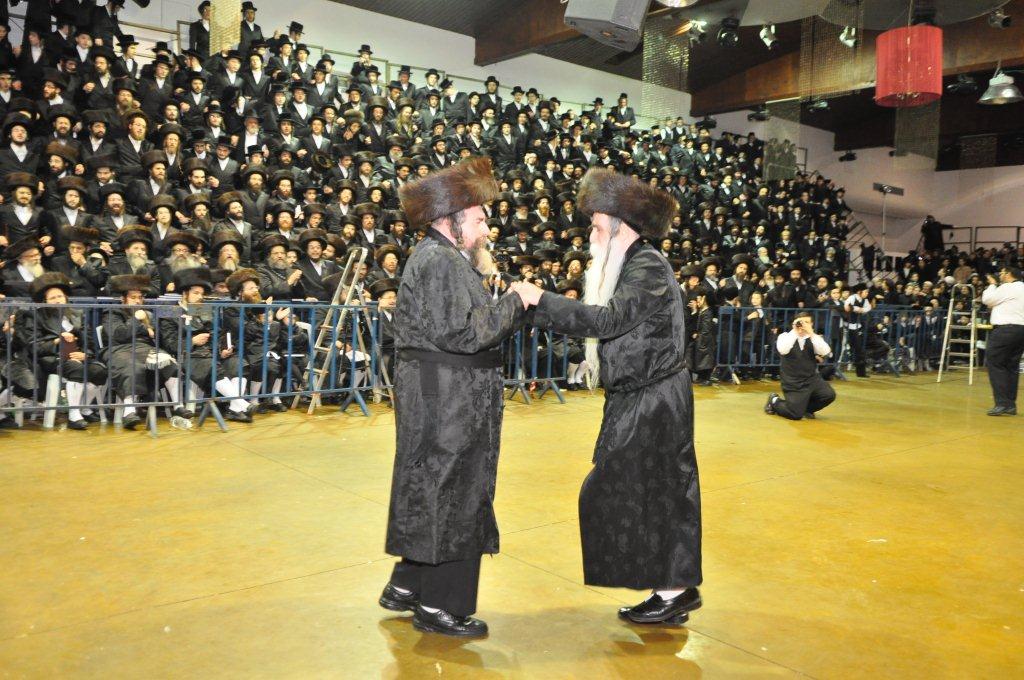 גלריית ענק: שמחת בית בעלזא-מכנובקא