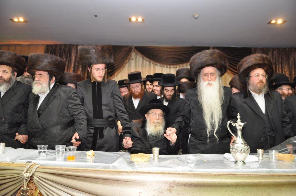 גלריית ענק: שמחת בית בעלזא-מכנובקא