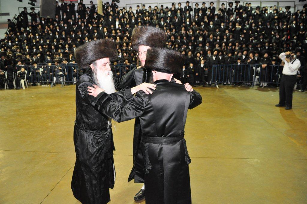 גלריית ענק: שמחת בית בעלזא-מכנובקא