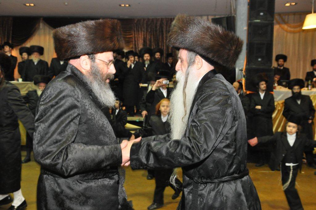 גלריית ענק: שמחת בית בעלזא-מכנובקא