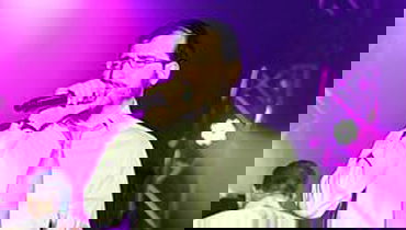 השליחות: לשמח. מנדי ג'רופי