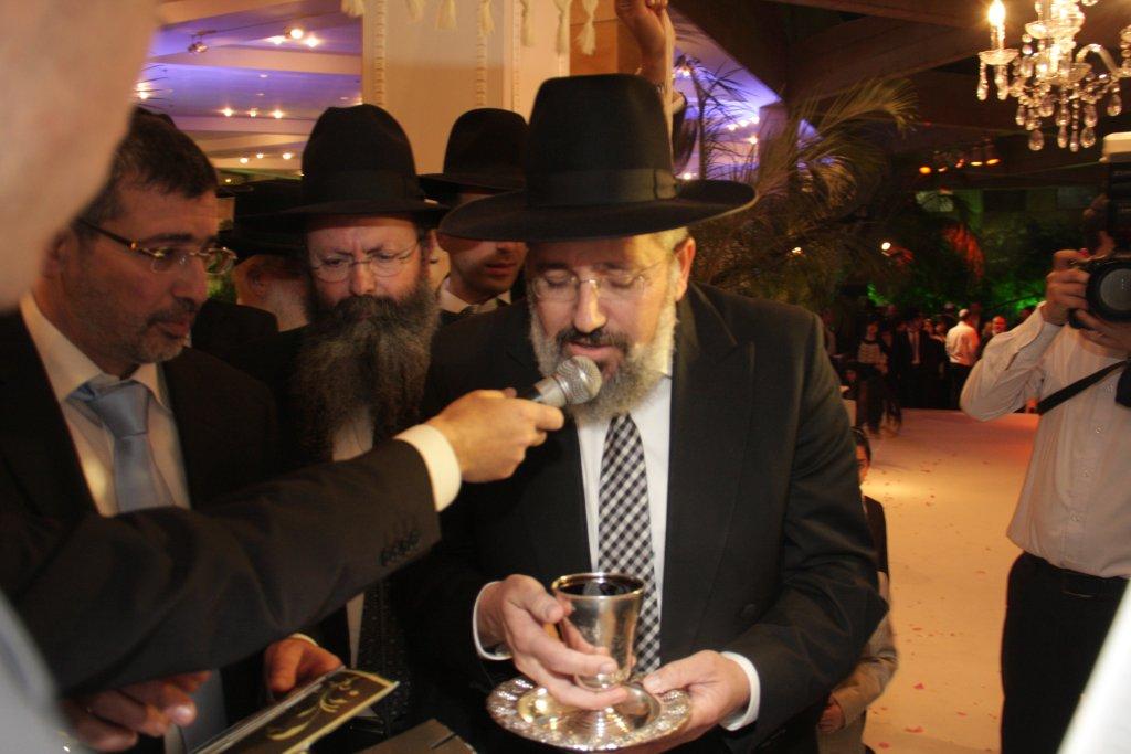 גלריית ענק: יהודה אבידן חיתן בת, כולם הגיעו לחגוג