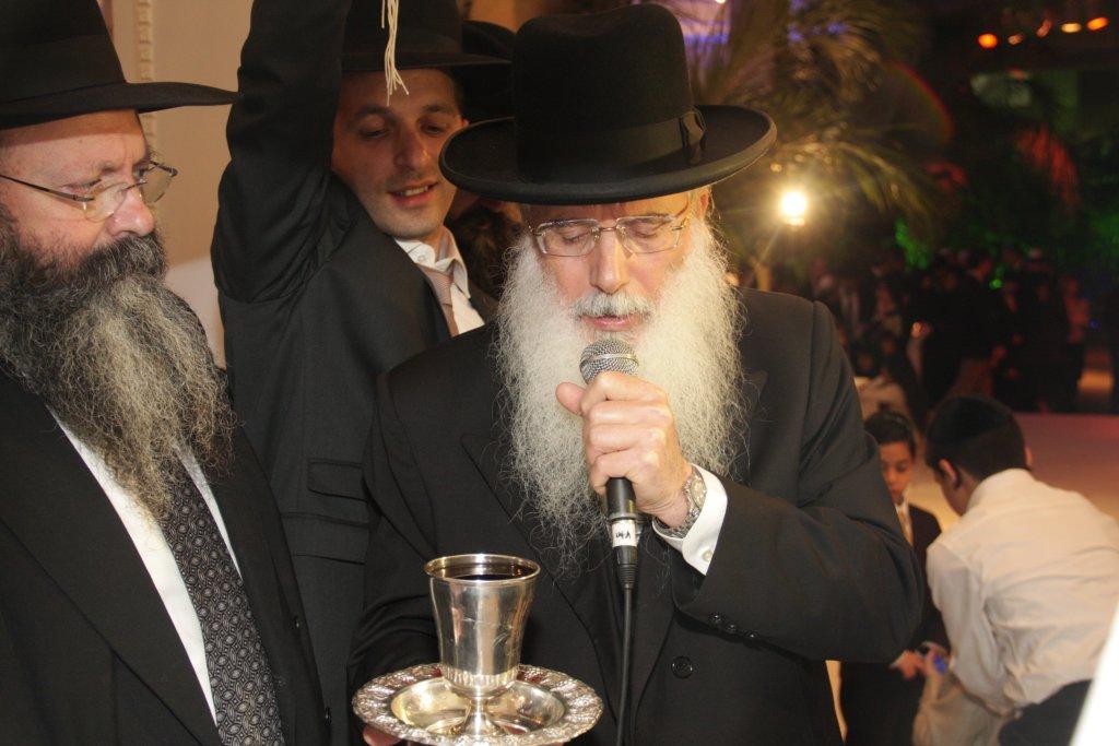 גלריית ענק: יהודה אבידן חיתן בת, כולם הגיעו לחגוג