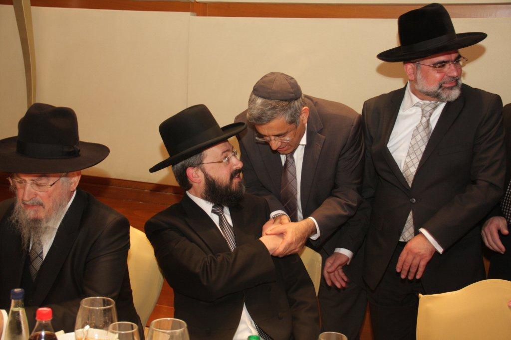 גלריית ענק: יהודה אבידן חיתן בת, כולם הגיעו לחגוג