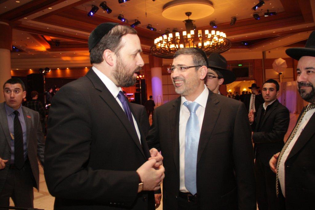 גלריית ענק: יהודה אבידן חיתן בת, כולם הגיעו לחגוג