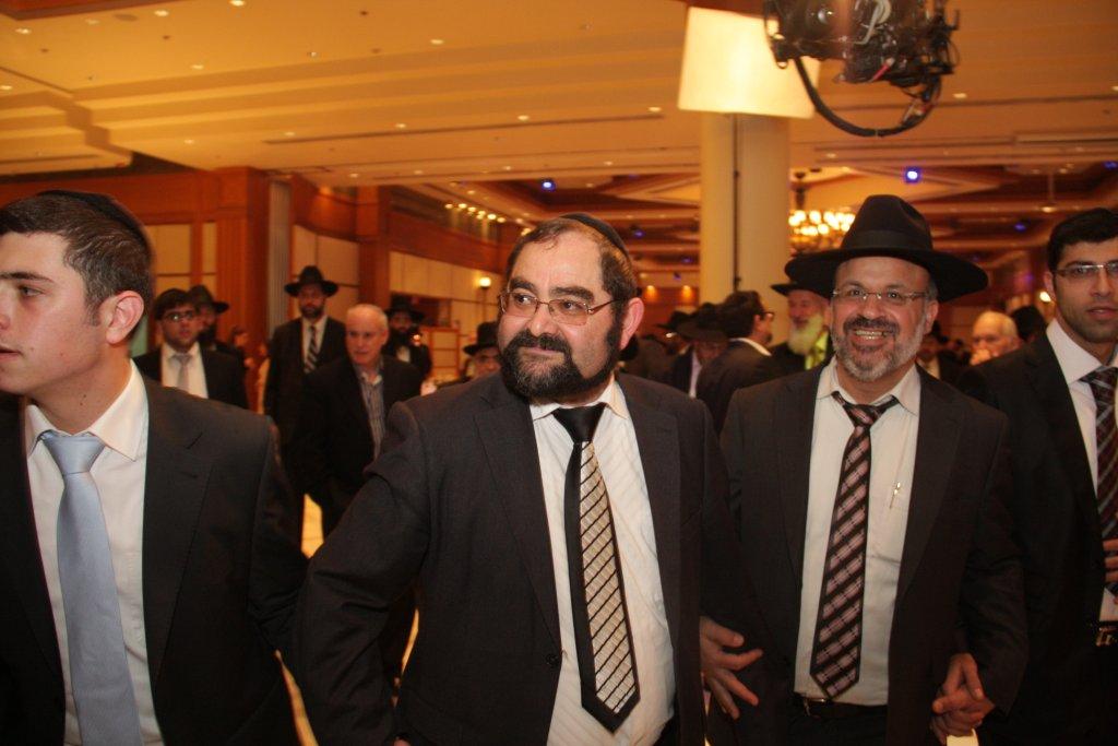 גלריית ענק: יהודה אבידן חיתן בת, כולם הגיעו לחגוג