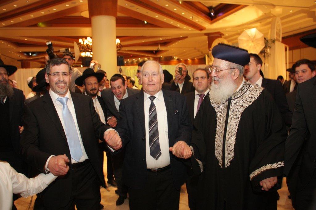 גלריית ענק: יהודה אבידן חיתן בת, כולם הגיעו לחגוג