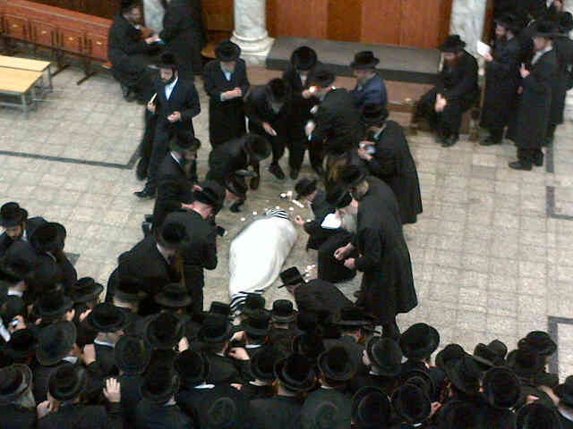 אבל כבד בעולם היהודי: כ"ק האדמו"ר מויז'ניץ זצ"ל