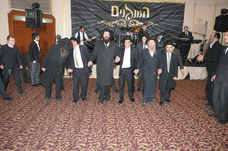 תמונות: חתונת בתו של הרב זמיר כהן