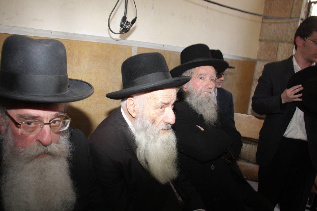 מסע אחרון • הלווית זקן ראשי הישיבות, הרב שיינברג זצ"ל