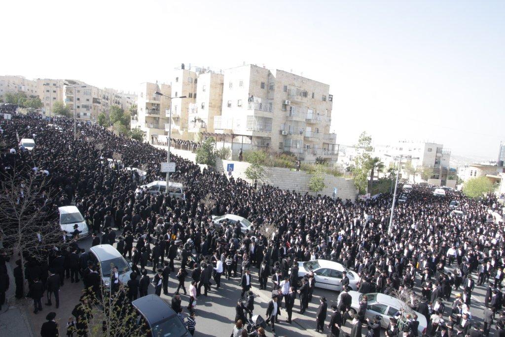 מסע אחרון • הלווית זקן ראשי הישיבות, הרב שיינברג זצ"ל