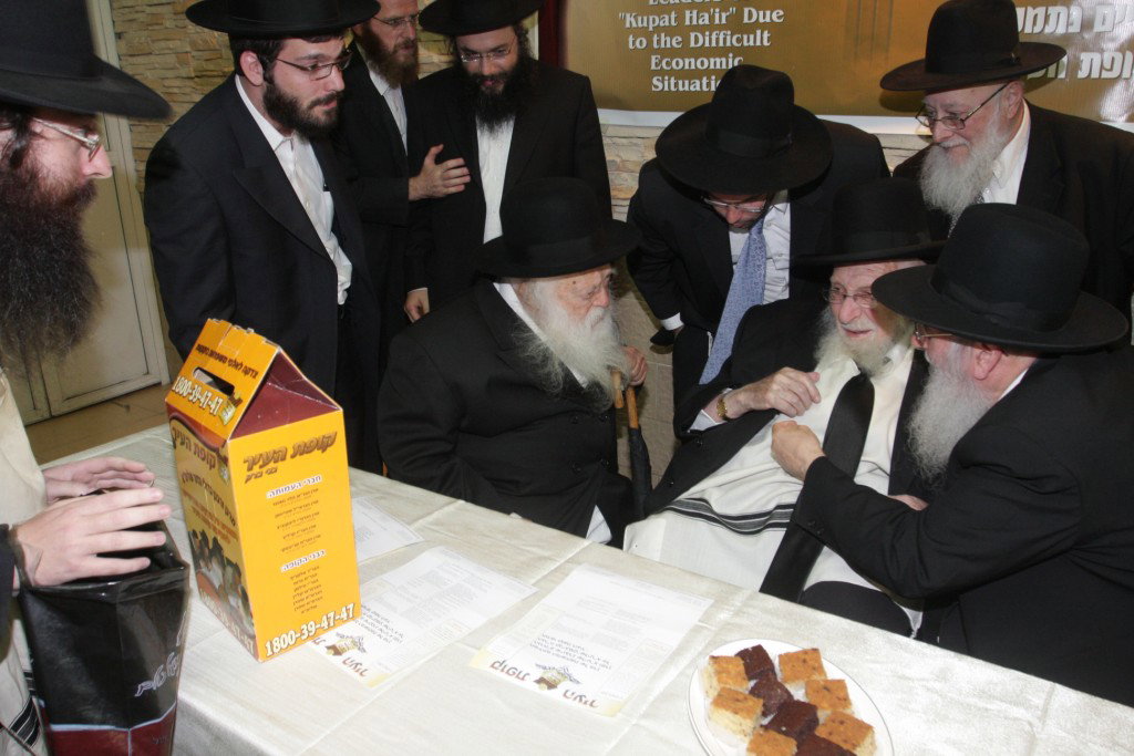 תמונות נדירות: זקן ראשי הישיבות עם גדולי הדור