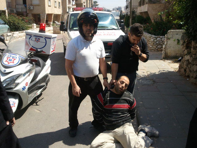 בני-ברק: השוטר רדף, המתנדב החרדי לכד