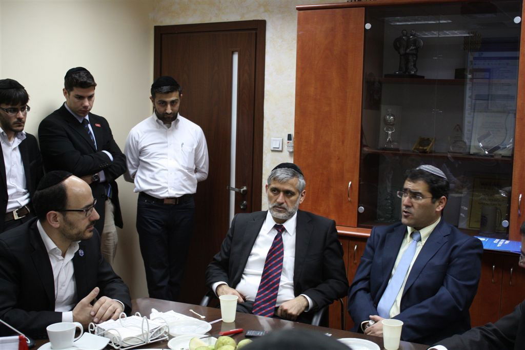 אלי ישי ביקר במשרדי איחוד הצלה