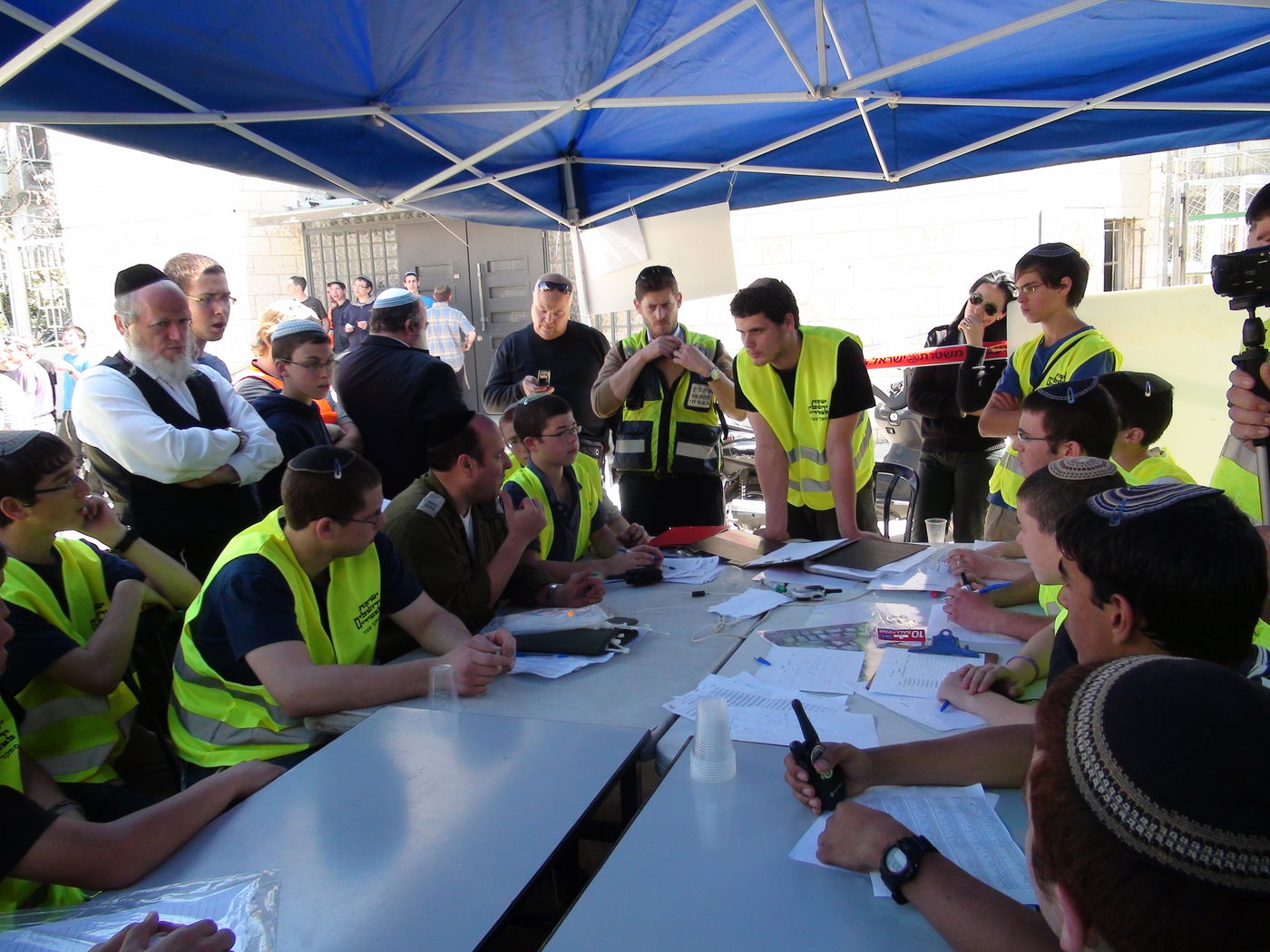 ארבע שנים אחרי הטבח: תרגיל רב  נפגעים בישיבת 'מרכז הרב'