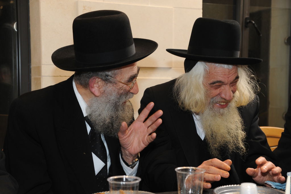 אירוסין לבן הגר"א הכהן דויטש, מראשי ישיבת פוניבז'