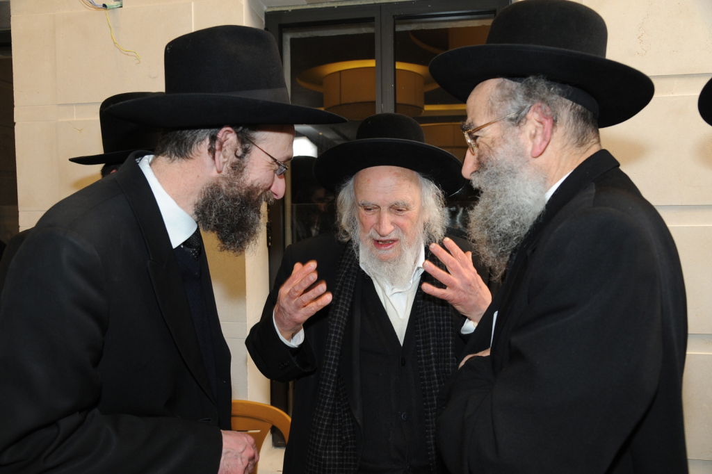 אירוסין לבן הגר"א הכהן דויטש, מראשי ישיבת פוניבז'