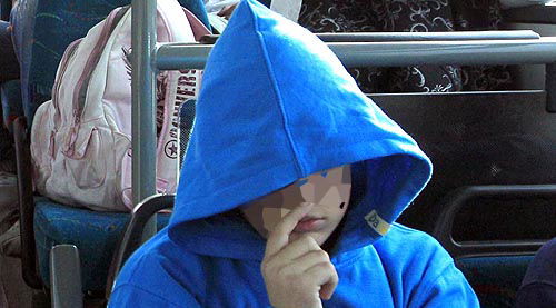 אימה באוטובוס אגד: נהג כלא נערה