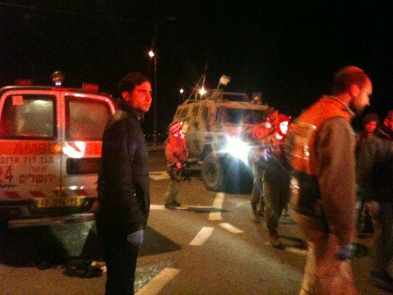 מחבל דקר חייל ומטופל בשערי צדק