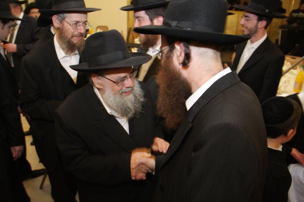 חתונת נינת גדולי הדור: צפו בגלריה