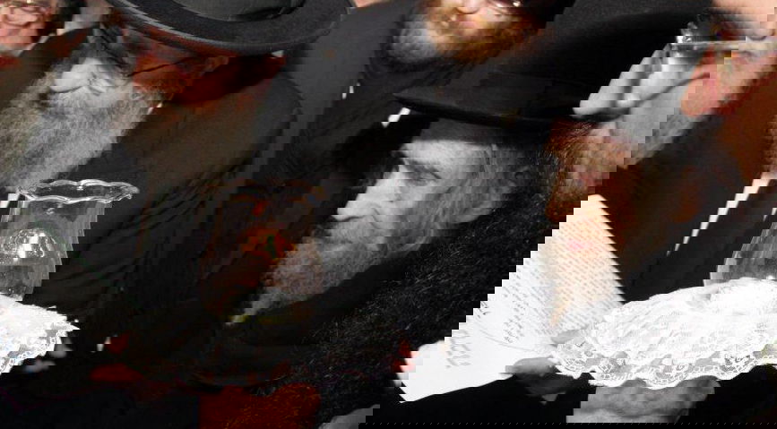 חתונת נינת גדולי הדור: צפו בגלריה