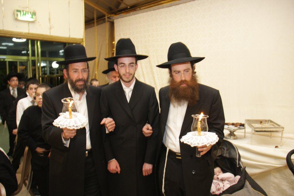 חתונת נינת גדולי הדור: צפו בגלריה