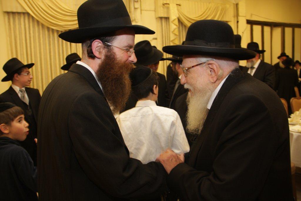 חתונת נינת גדולי הדור: צפו בגלריה