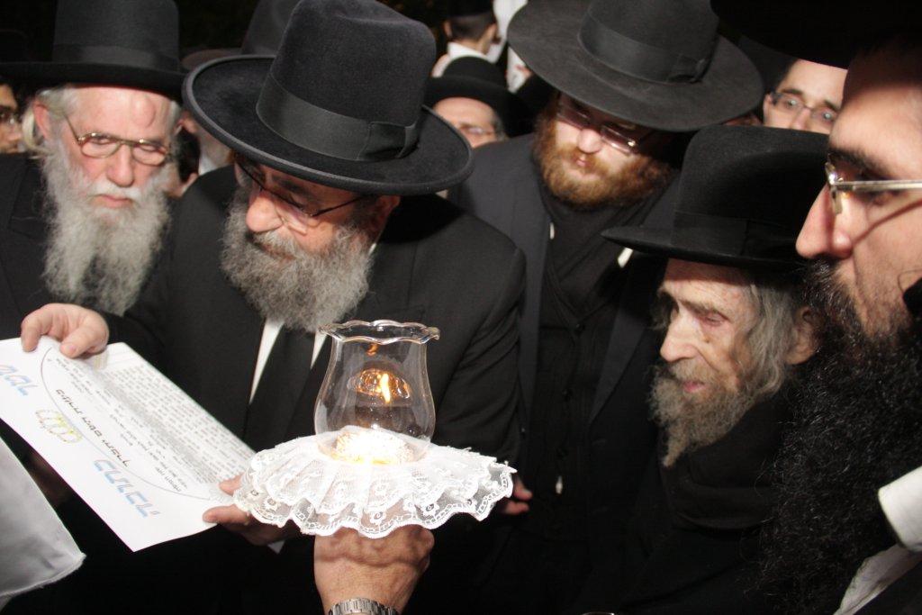 חתונת נינת גדולי הדור: צפו בגלריה