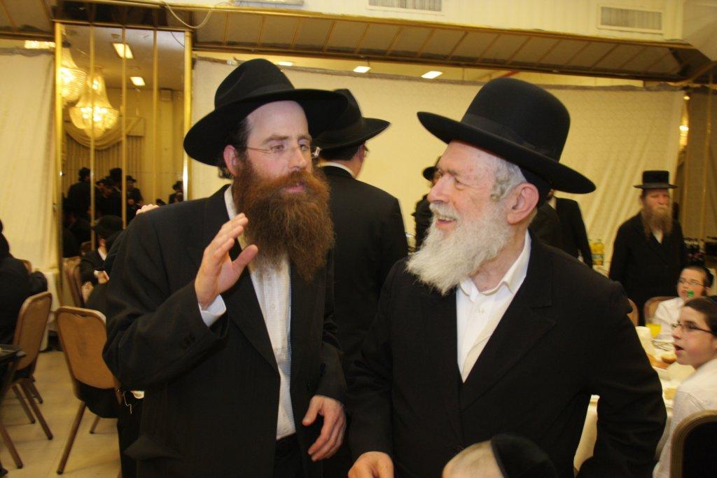 חתונת נינת גדולי הדור: צפו בגלריה