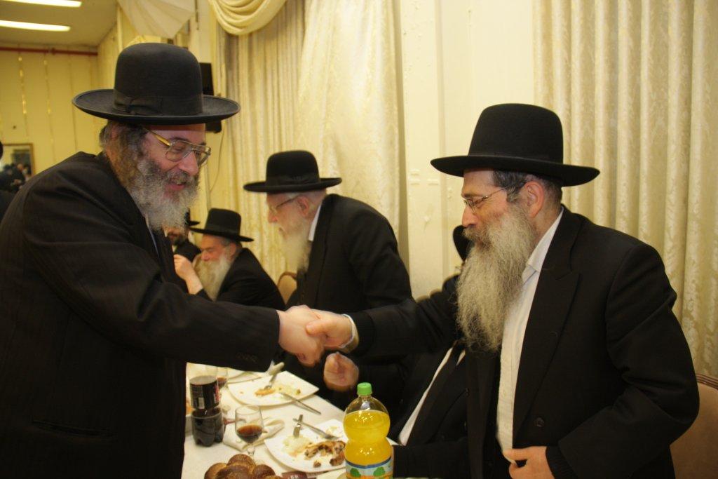 חתונת נינת גדולי הדור: צפו בגלריה