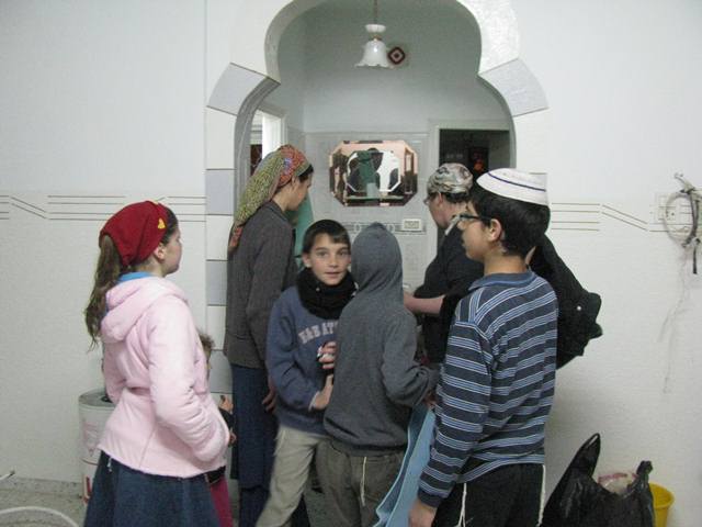 מהומה בחברון: יהודים קנו בית מערבי