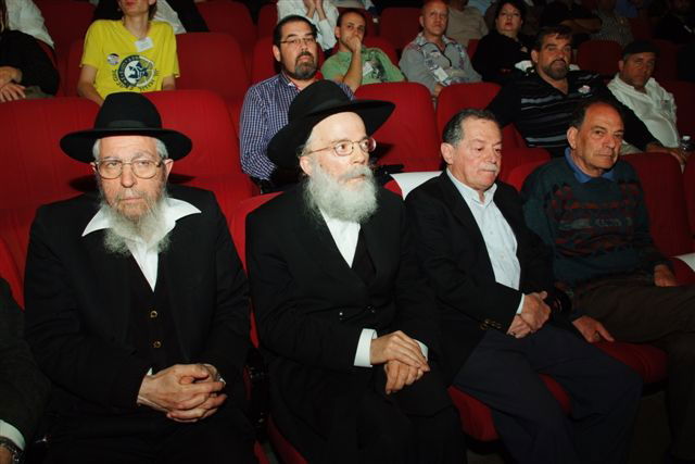 מכה לאורלב: מפגן תמיכה מרשים בח"כ מיכאל בן-ארי