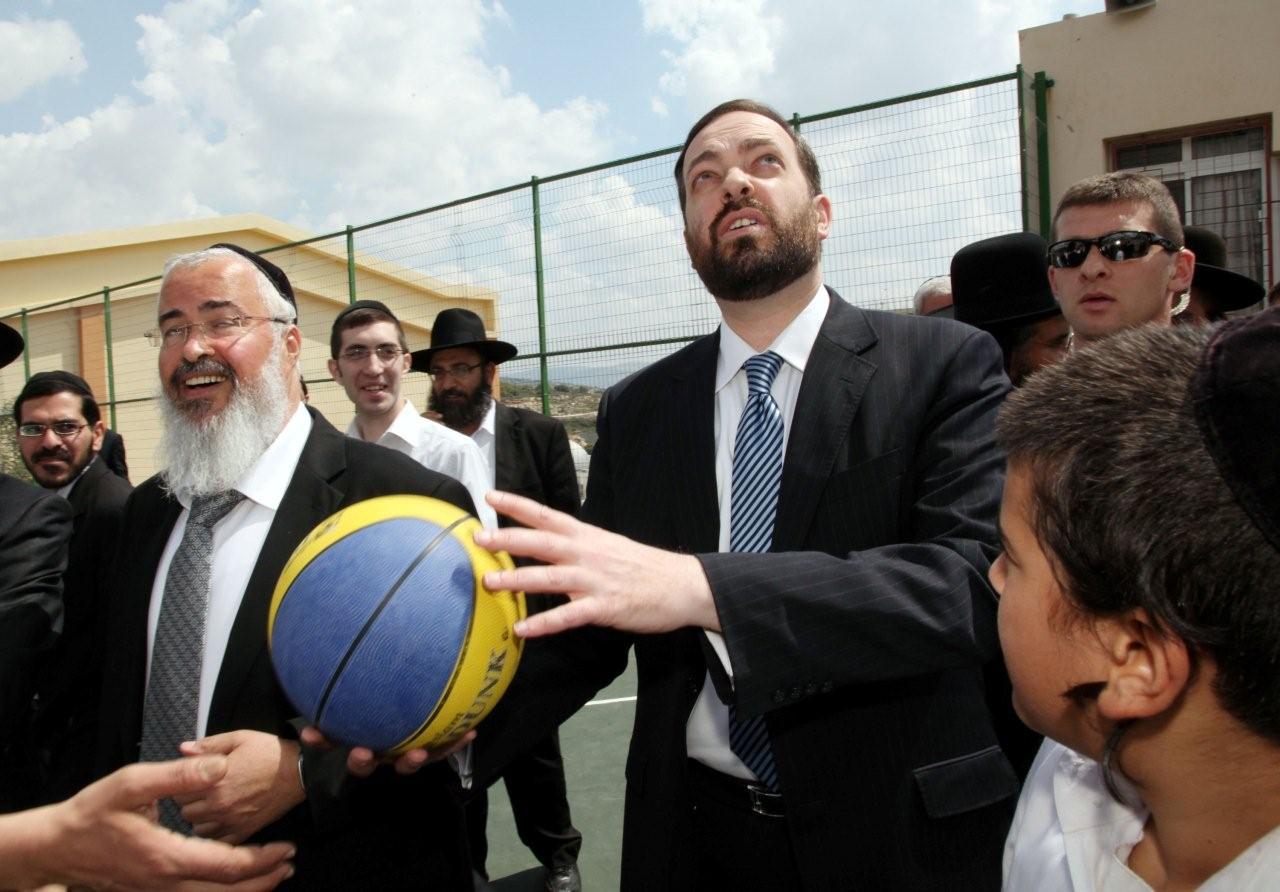 שרי הספורט: בכירי ש"ס מנסים לקלוע סל