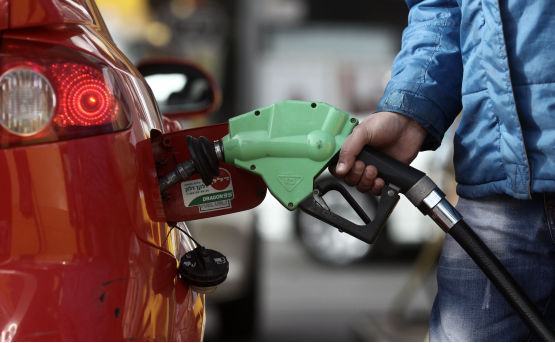 דלק. מתייקר, אבל פחות