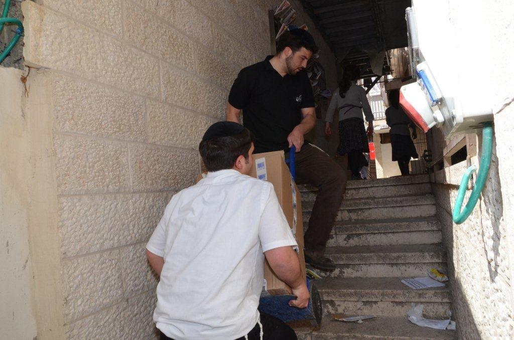 ללא תלושים, ללא בזיונות, ללא השפלות: קמחא דפסחא טהור