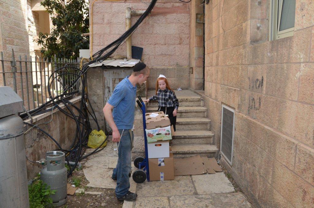 ללא תלושים, ללא בזיונות, ללא השפלות: קמחא דפסחא טהור