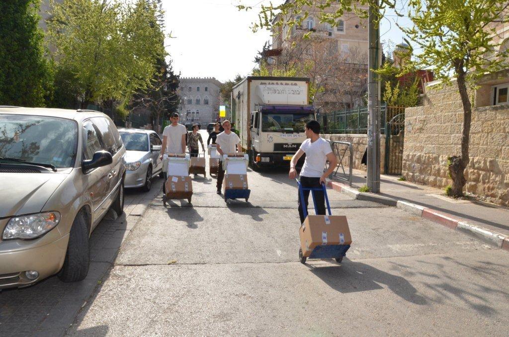 ללא תלושים, ללא בזיונות, ללא השפלות: קמחא דפסחא טהור