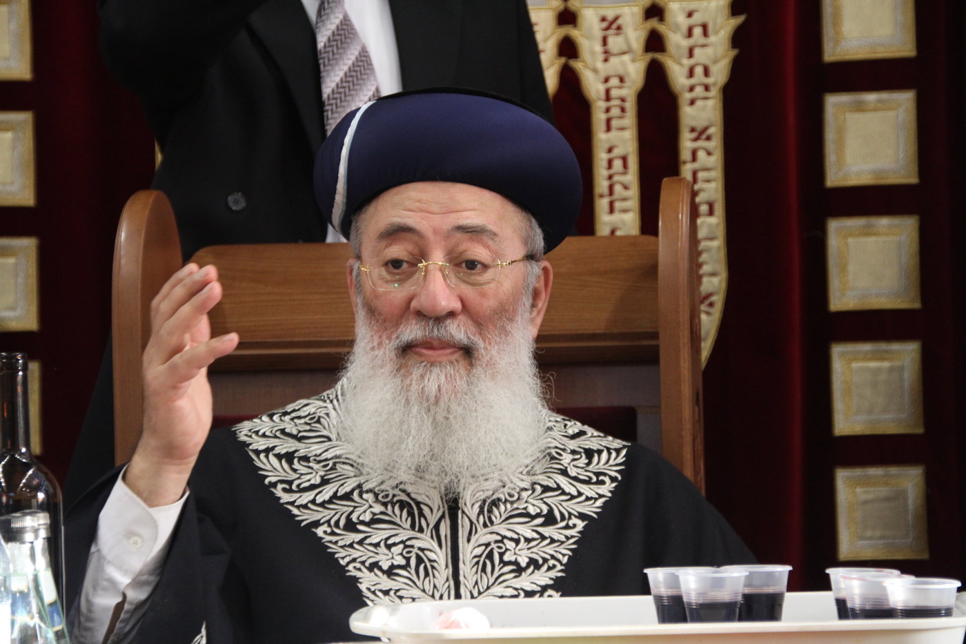 שר המשפטים ערך "הקבלת פני רבו" אצל הרב משה-שלמה עמאר