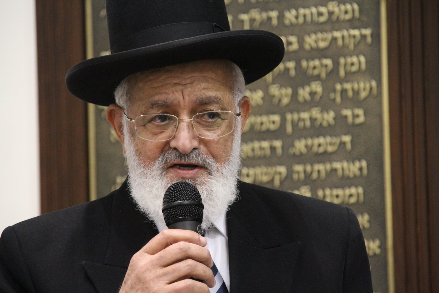 שר המשפטים ערך "הקבלת פני רבו" אצל הרב משה-שלמה עמאר