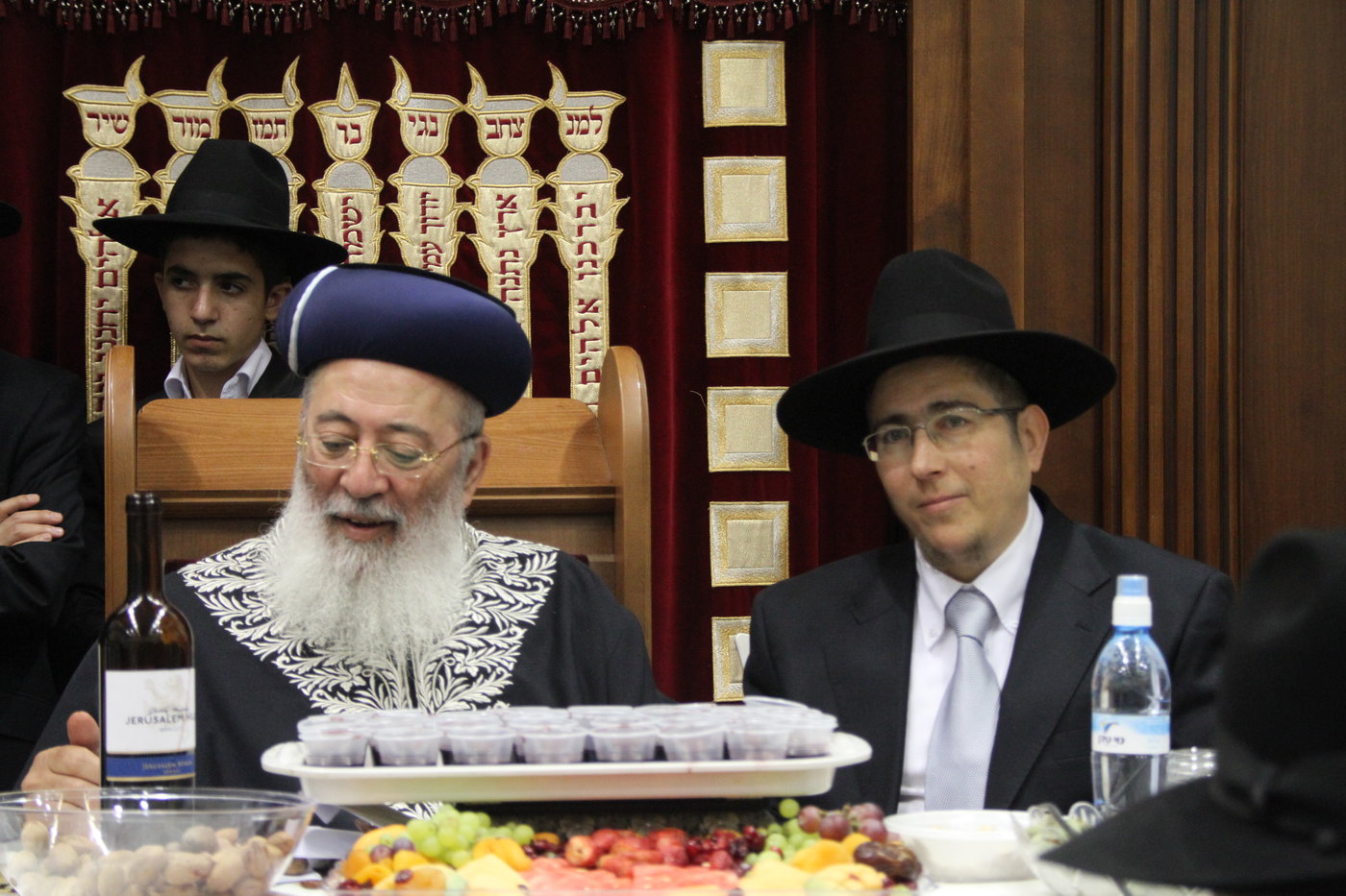 שר המשפטים ערך "הקבלת פני רבו" אצל הרב משה-שלמה עמאר