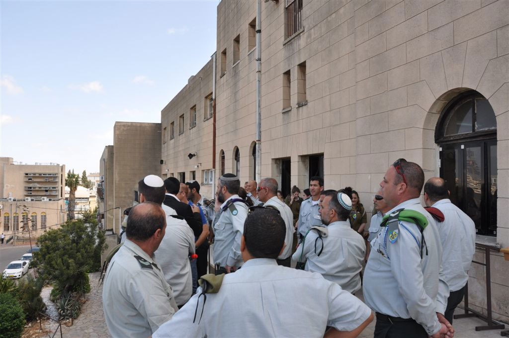 קצינים בכירים בצה"ל סיירו ברחובות העיר בני-ברק