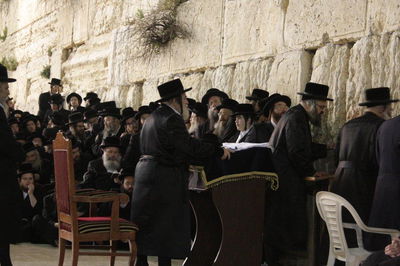 ויז'ניץ לעידן חדש: האדמו"ר התפלל עם החסידים בכותל