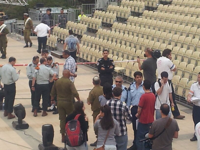 אסון בהר הרצל: גשר תאורה קרס, הרוגה ופצועים קשה