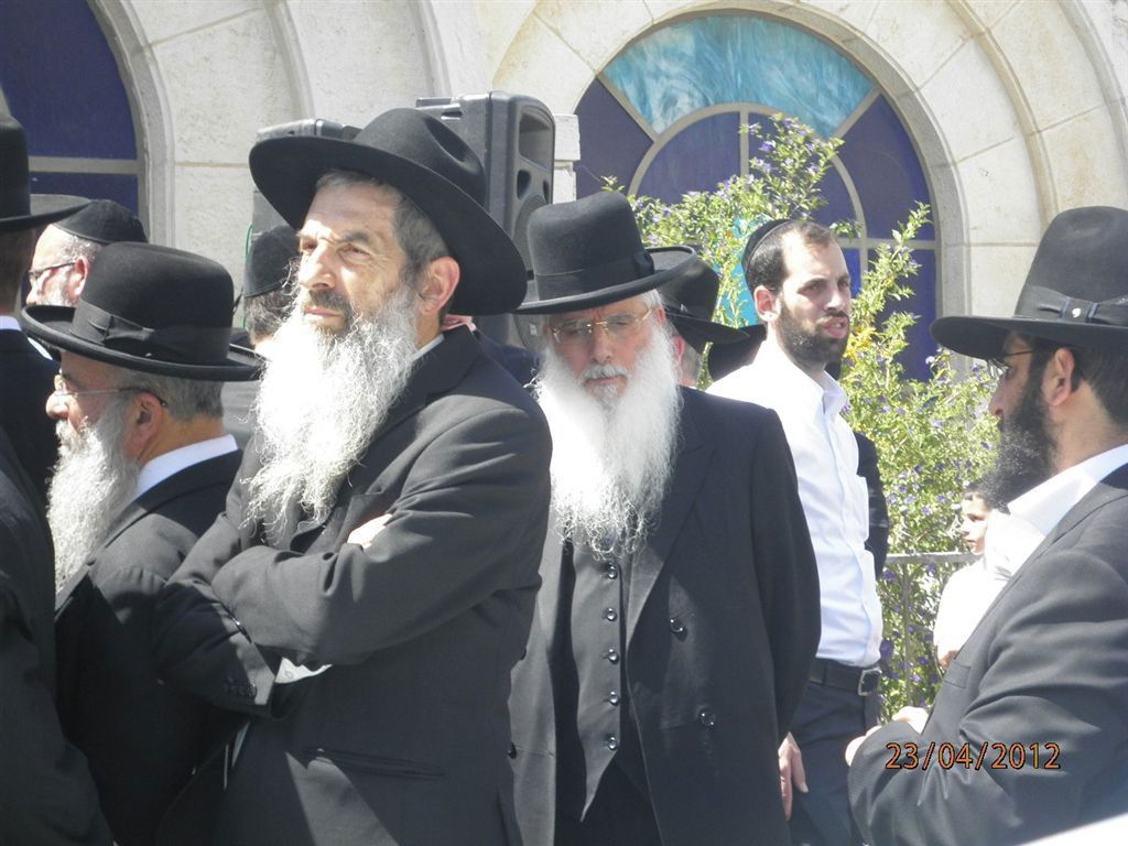 תמונות: הלווית הרב אליהו דרעי ז"ל